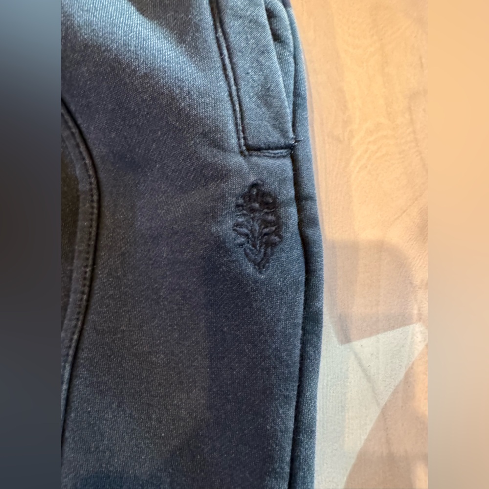 Womens Black Jogger Pants - Picture 2 of 4